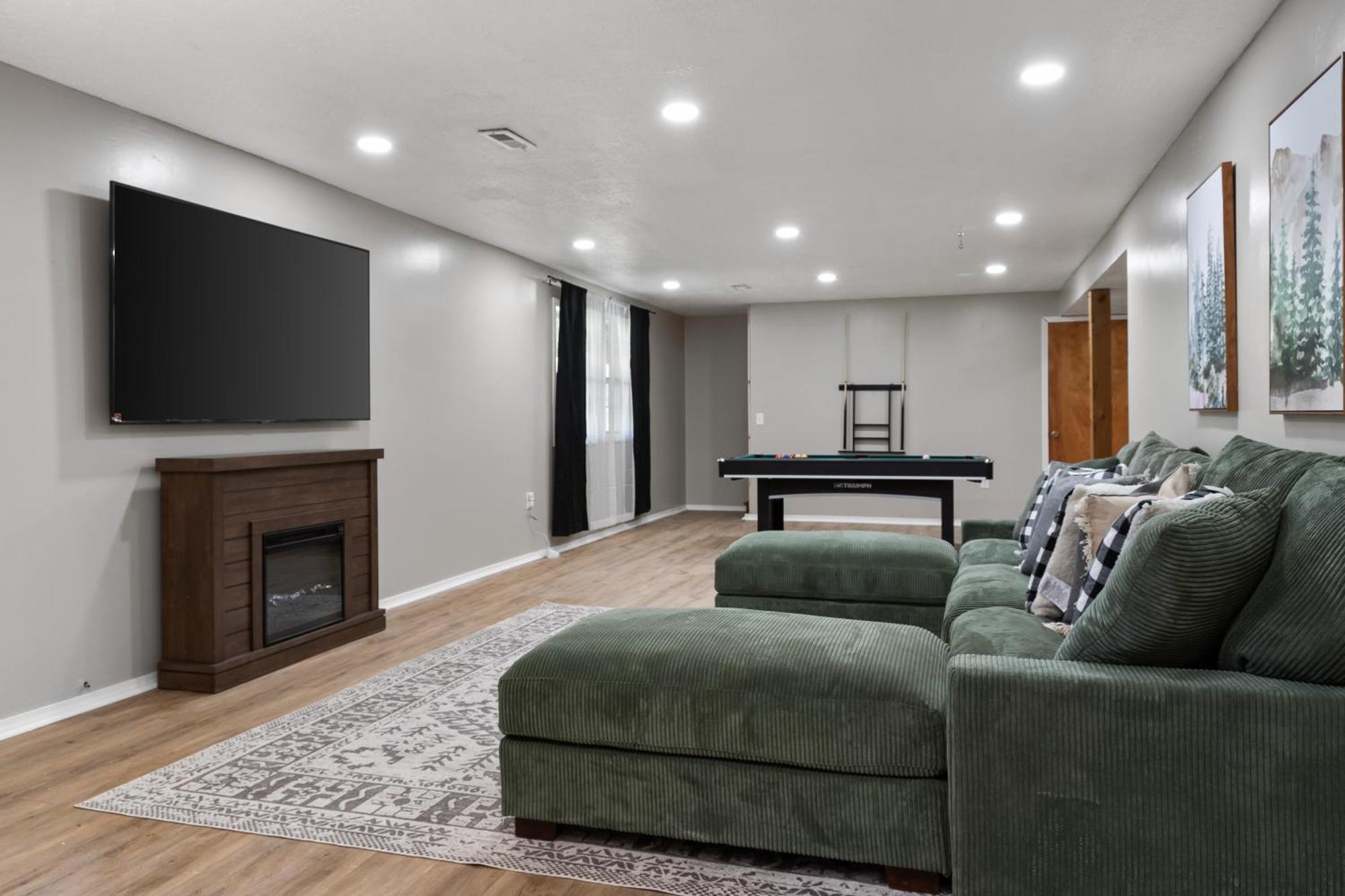 Spacious Cabin Near Hocking Hills And Caves With Hot Tub And Firepit Laurelville Bagian luar foto